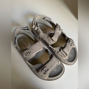 Chanel sandals 37